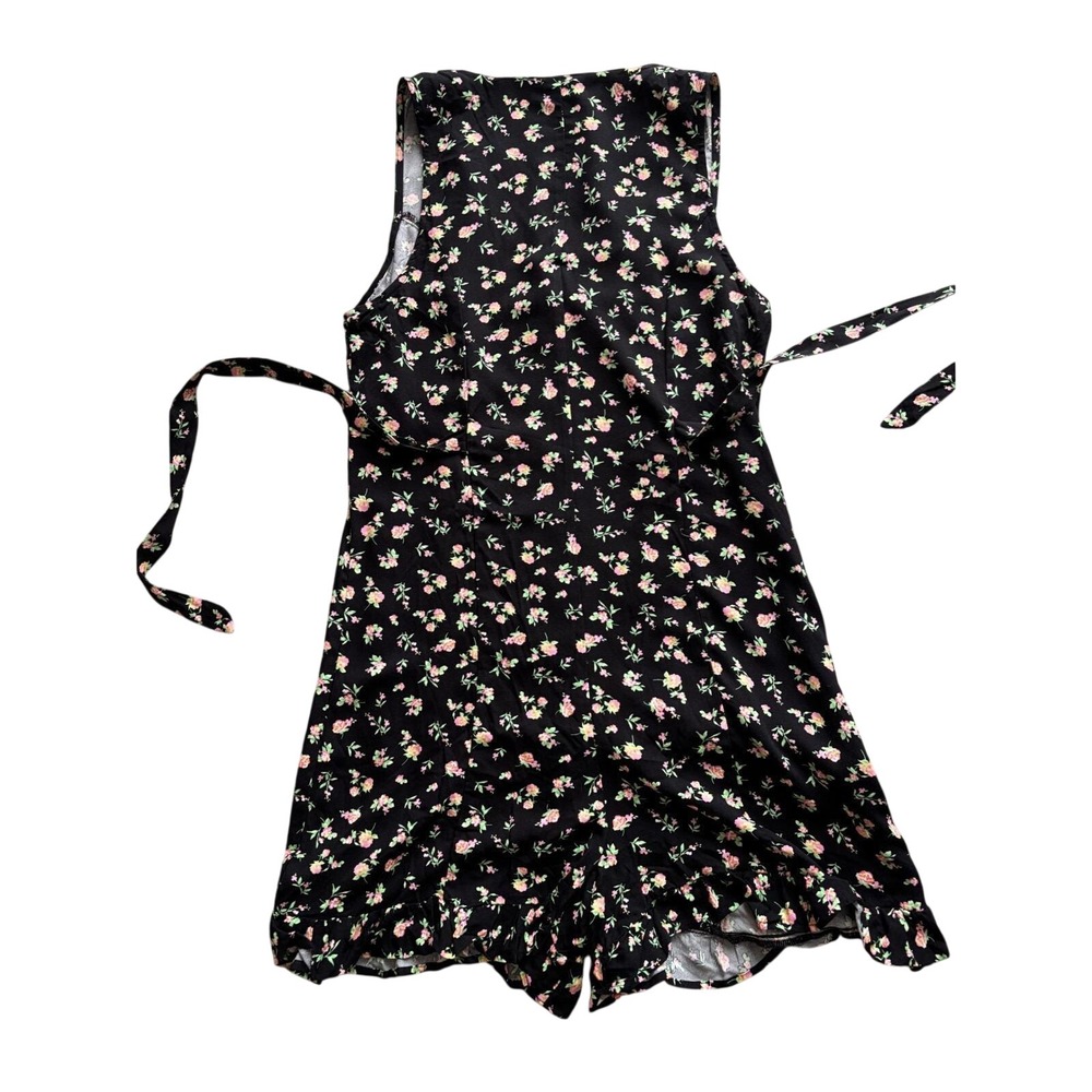 VIntage Y2K BP Nordstrom Black Ditsy Floral Button Front Ruffle Hem Romper - Picture 3 of 10